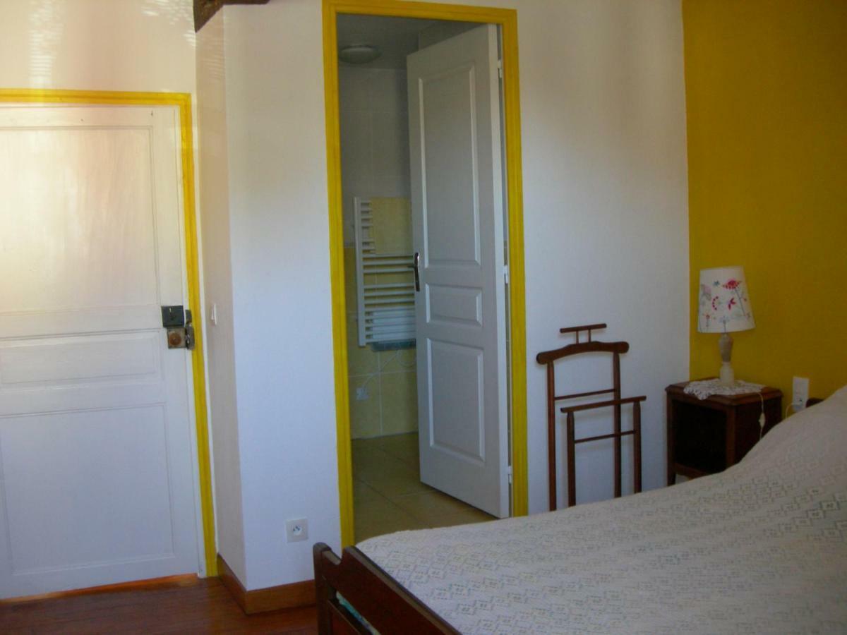 Bed and Breakfast Sous La Glycine Mielan Екстер'єр фото