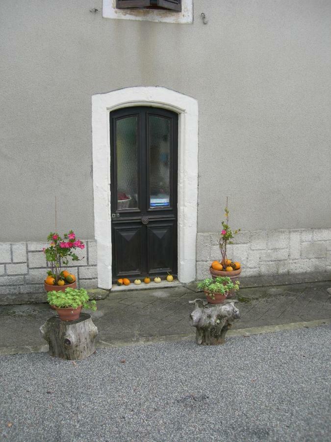 Bed and Breakfast Sous La Glycine Mielan Екстер'єр фото